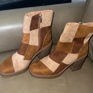 Patchwork Brown Wedged Booties